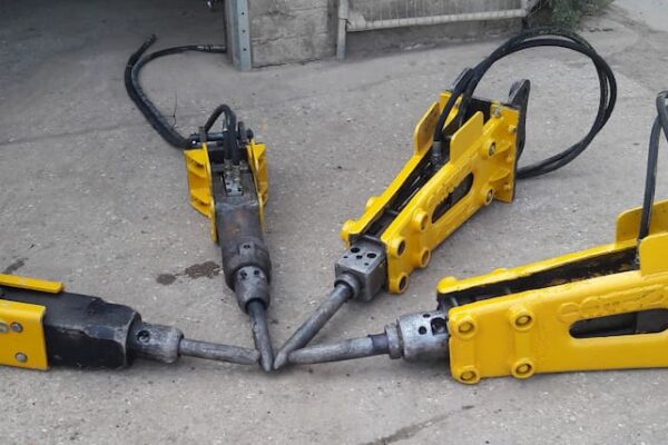 Hydraulic Breakers